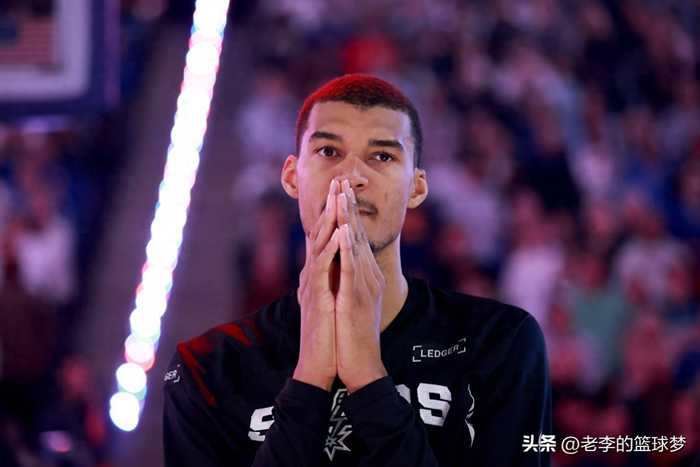确诊脑震荡！不打了，直接退赛！NBA又倒一下一位超巨